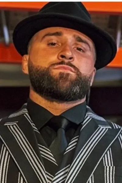 Joseph Ariola photo