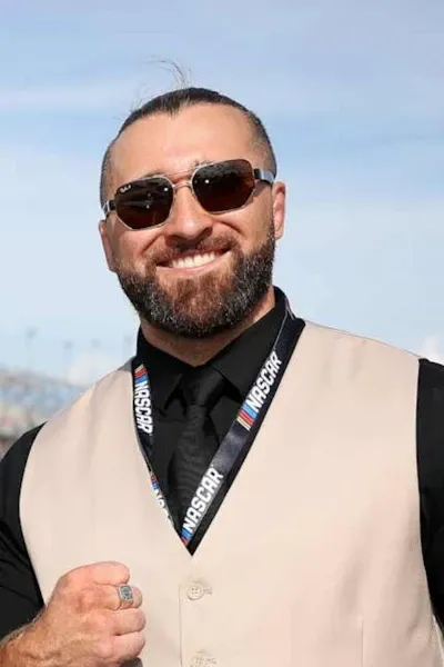 Joseph Ariola photo