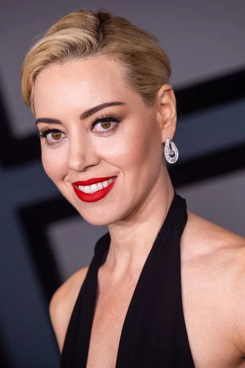 Aubrey Plaza photo