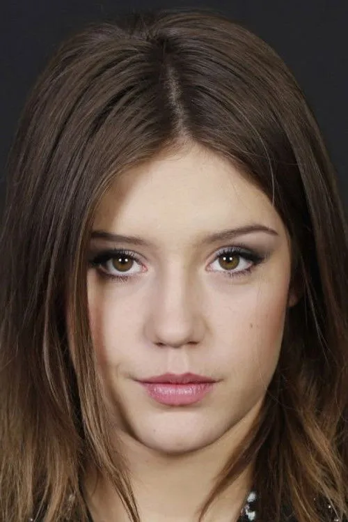 Adèle Exarchopoulos photo