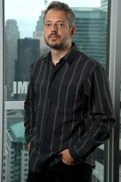 Benedict Andrews photo