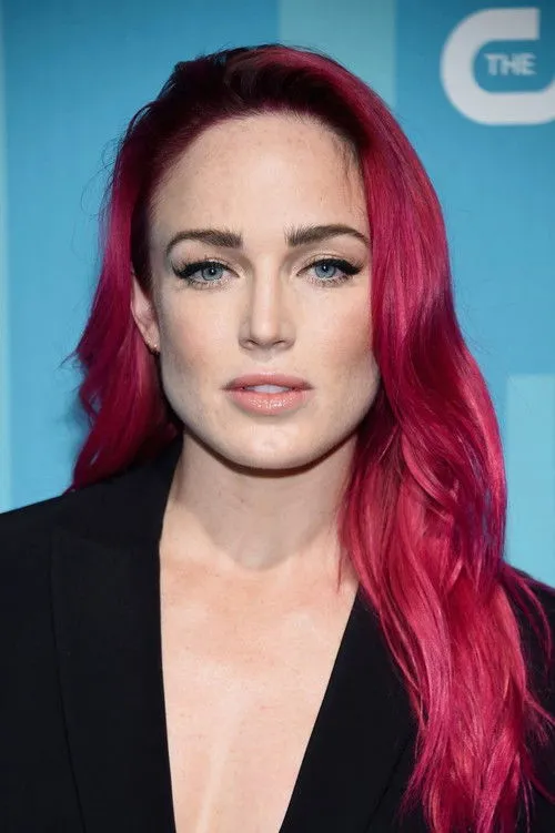 Caity Lotz photo