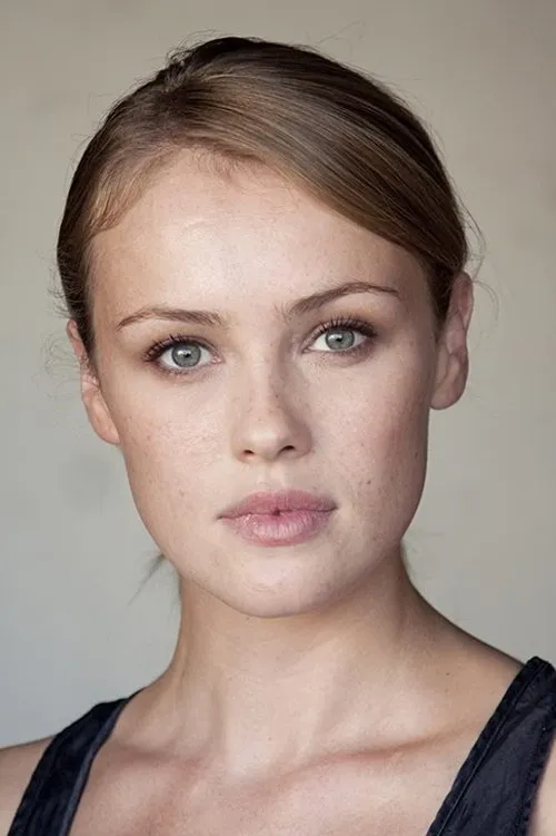 Hannah New photo