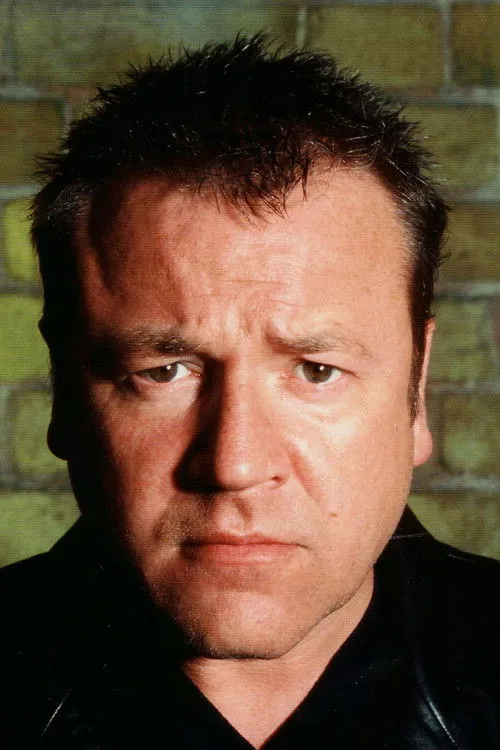 Ray Winstone photo