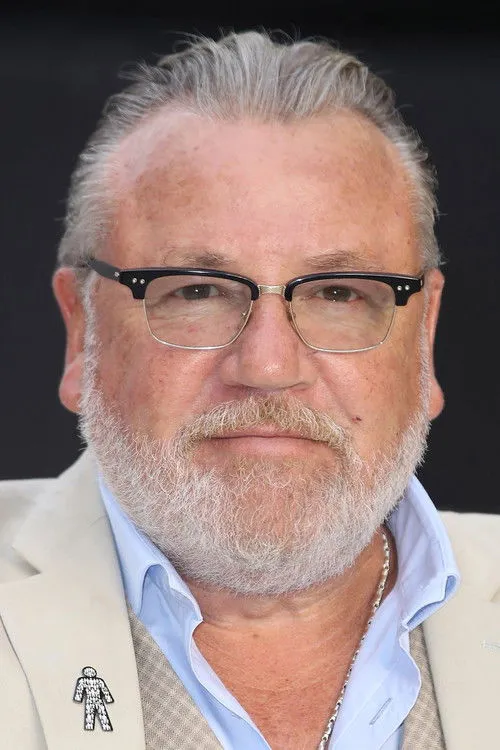 Ray Winstone photo
