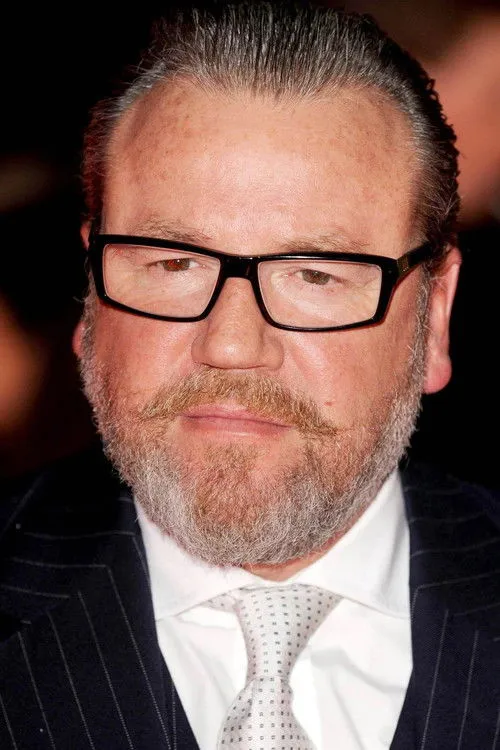 Ray Winstone photo