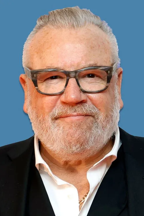 Ray Winstone photo