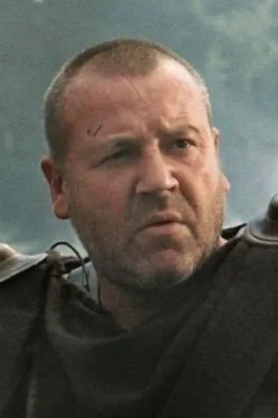 Ray Winstone photo