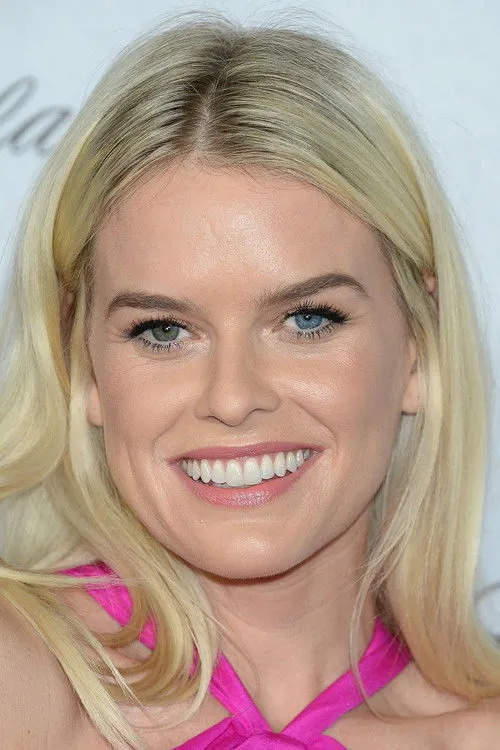 Alice Eve photo