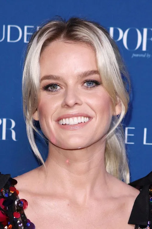Alice Eve photo