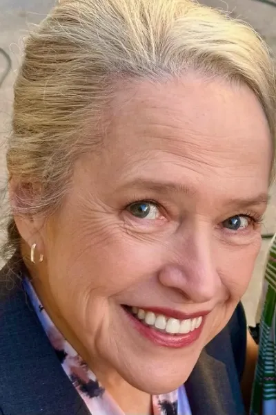 Kathy Bates photo