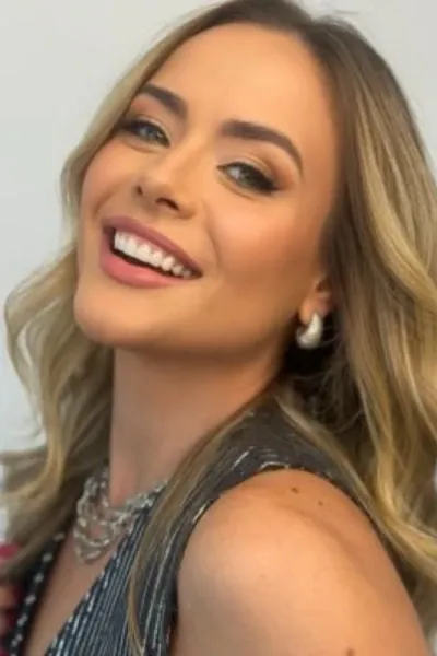 Juliana Silveira photo