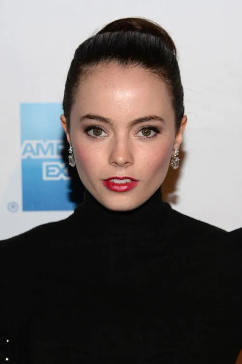 Freya Tingley photo
