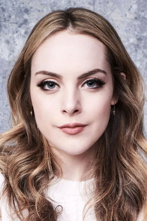 Elizabeth Gillies photo