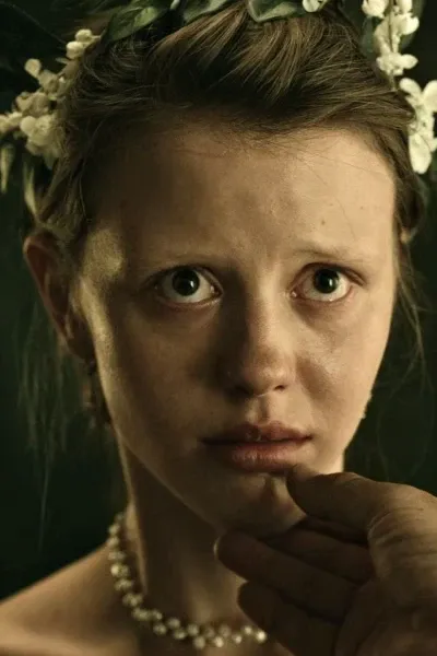 Mia Goth