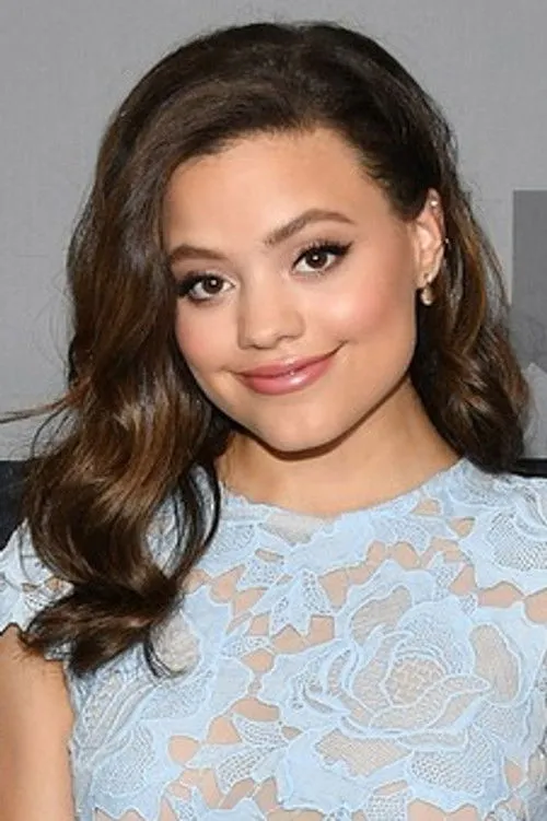 Sarah Jeffery photo