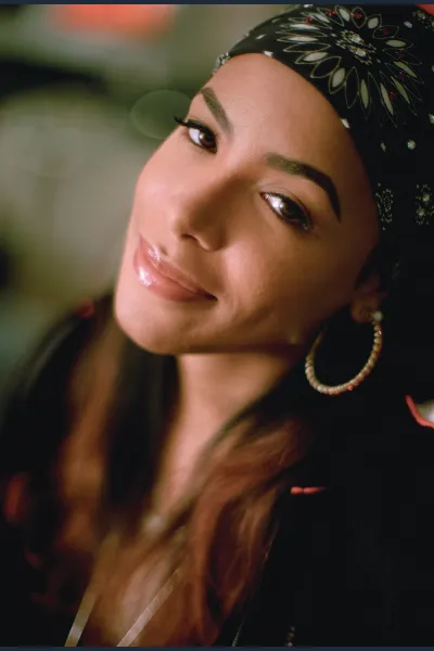 Aaliyah photo