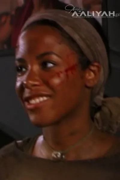 Aaliyah photo