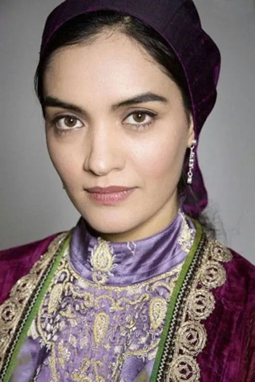 Mitra Hajjar photo