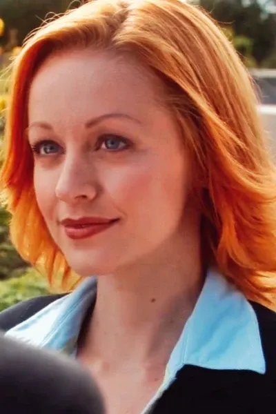 Lindy Booth photo