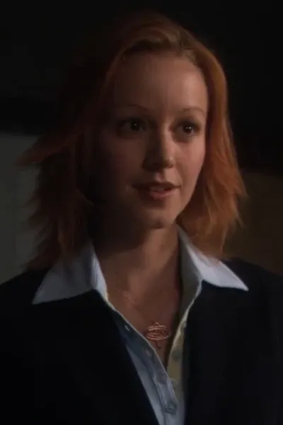 Lindy Booth photo