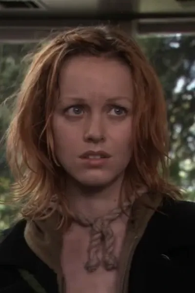 Lindy Booth photo