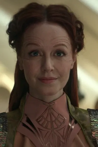 Lindy Booth photo