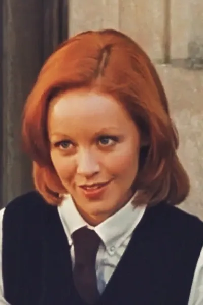 Lindy Booth photo