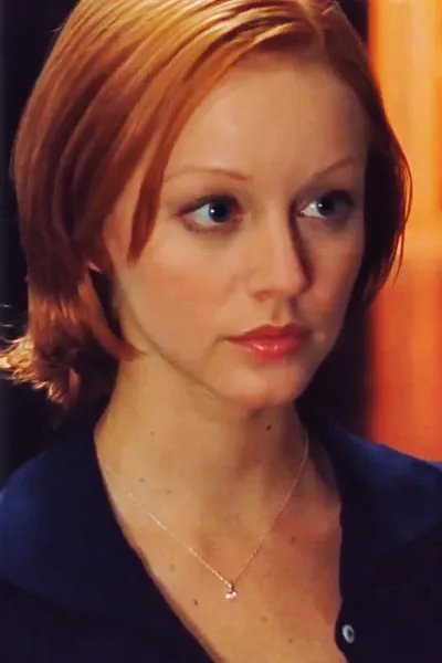 Lindy Booth photo