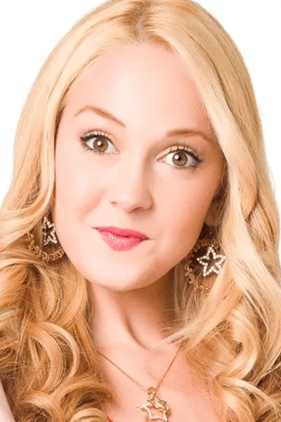 Mercedes Lambre photo