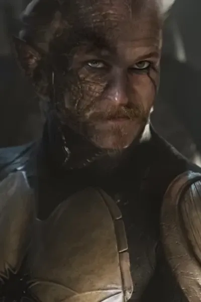 Gustaf Skarsgård photo