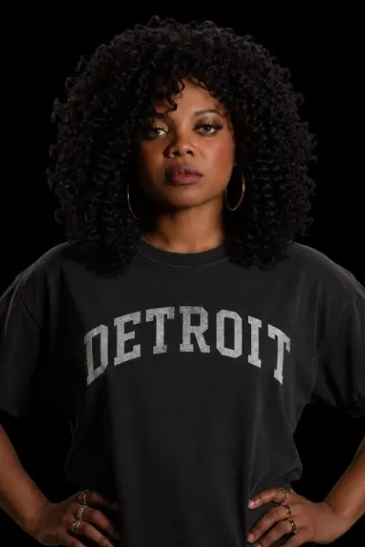 Susan Heyward photo