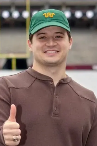 Davis Cleveland photo
