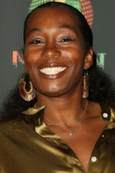 Afi Ekulona photo