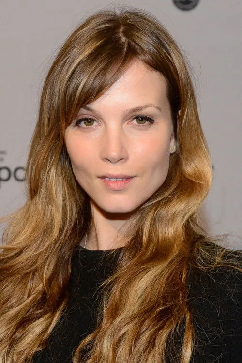 Sylvia Hoeks photo