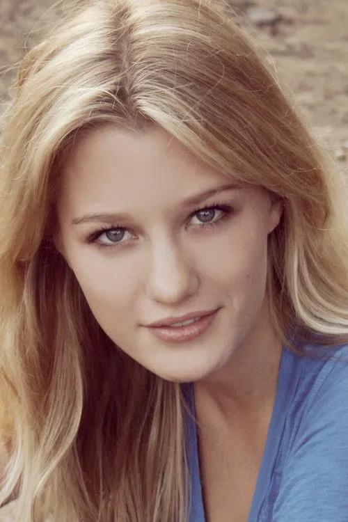 Ashley Hinshaw photo