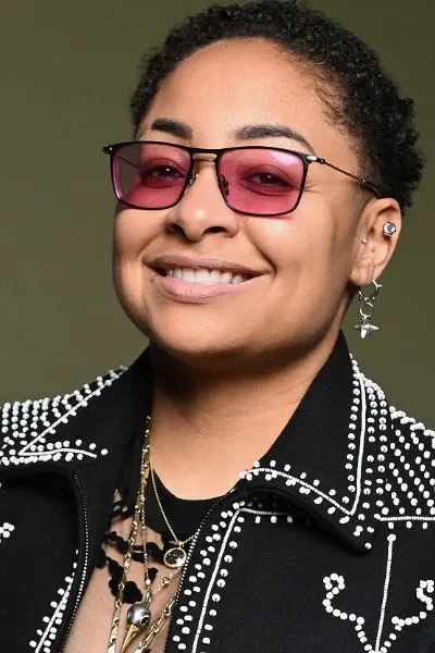 Raven-Symoné photo