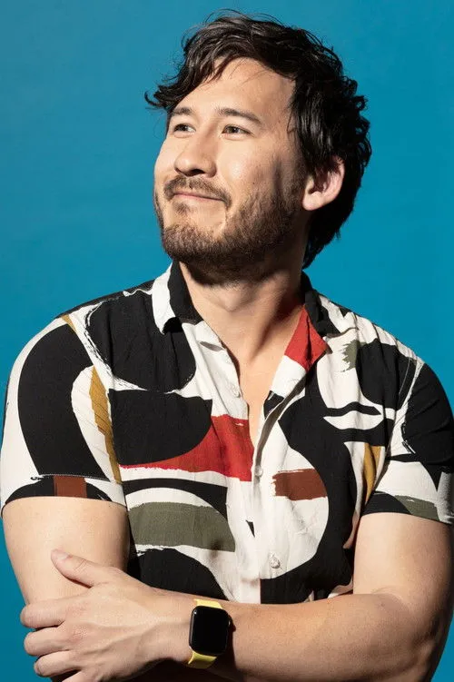 Mark Fischbach photo