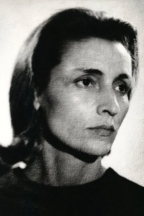 Rosalie Crutchley photo