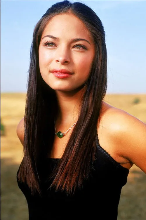 Kristin Kreuk photo