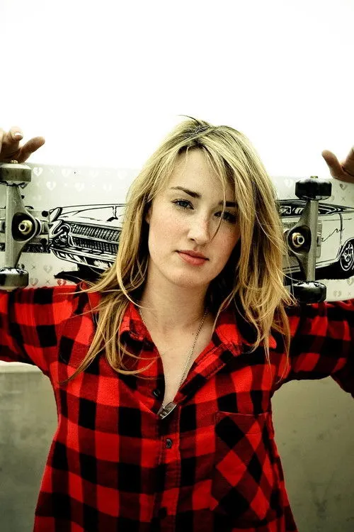 Ashley Johnson photo