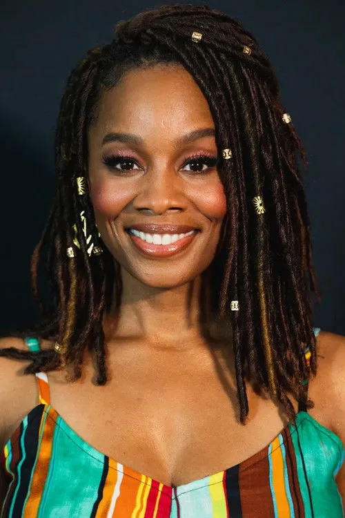 Anika Noni Rose photo