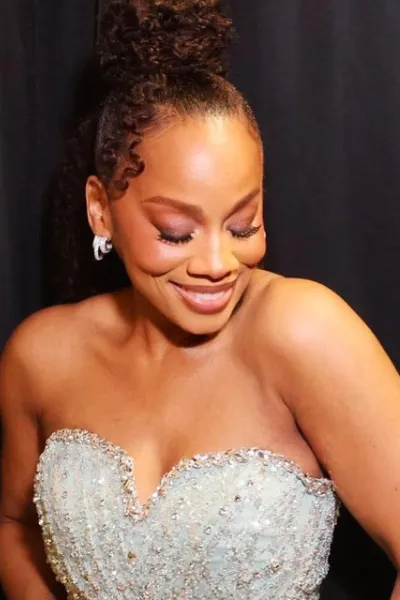 Anika Noni Rose photo