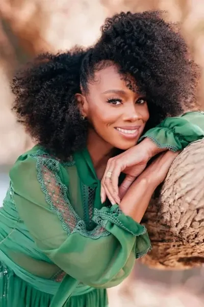 Anika Noni Rose photo