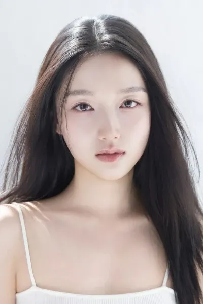 Gowon (Park Chaewon) photo