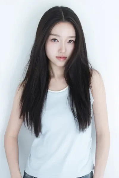 Gowon (Park Chaewon) photo