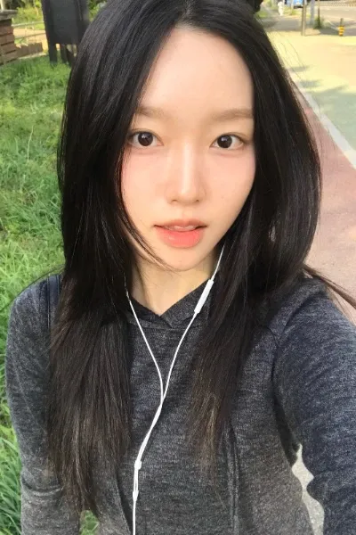 Gowon (Park Chaewon) photo