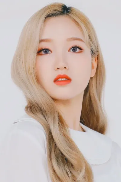 Gowon (Park Chaewon) photo