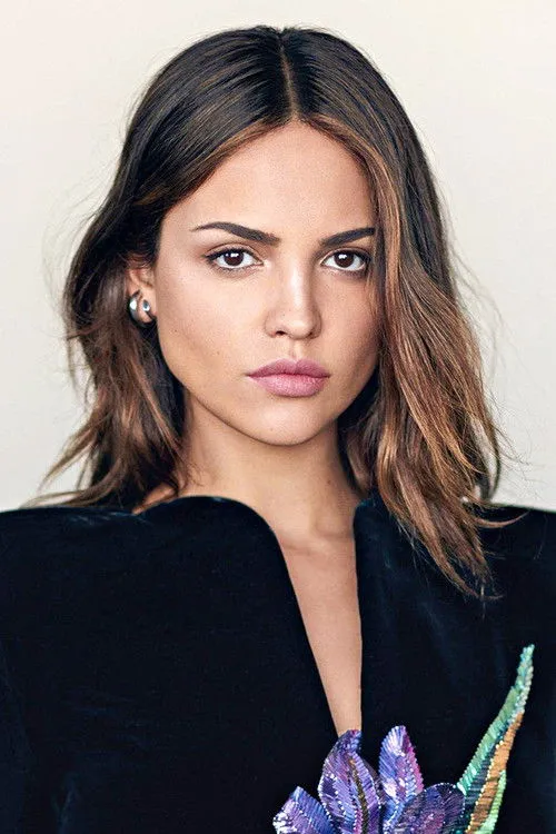 Eiza González photo