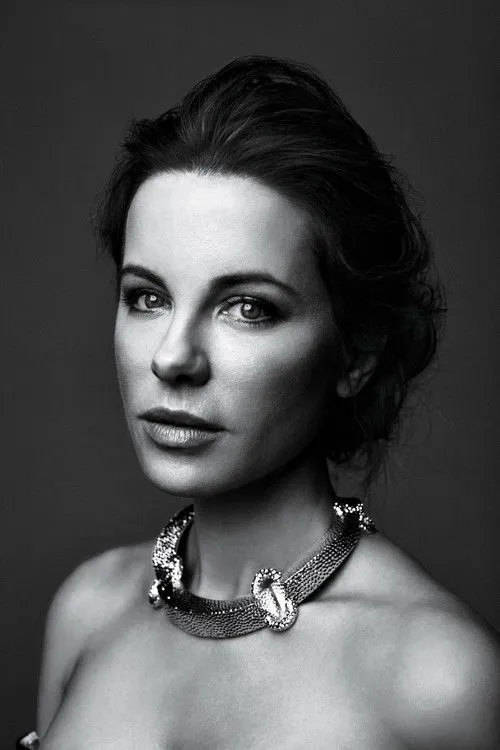 Kate Beckinsale photo